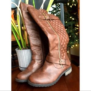 6.5 size Boots| Brown Leather| Gold Accent| Buckles| Never Worn| Brand New|